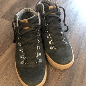 Forsake Lucie Mid Boots